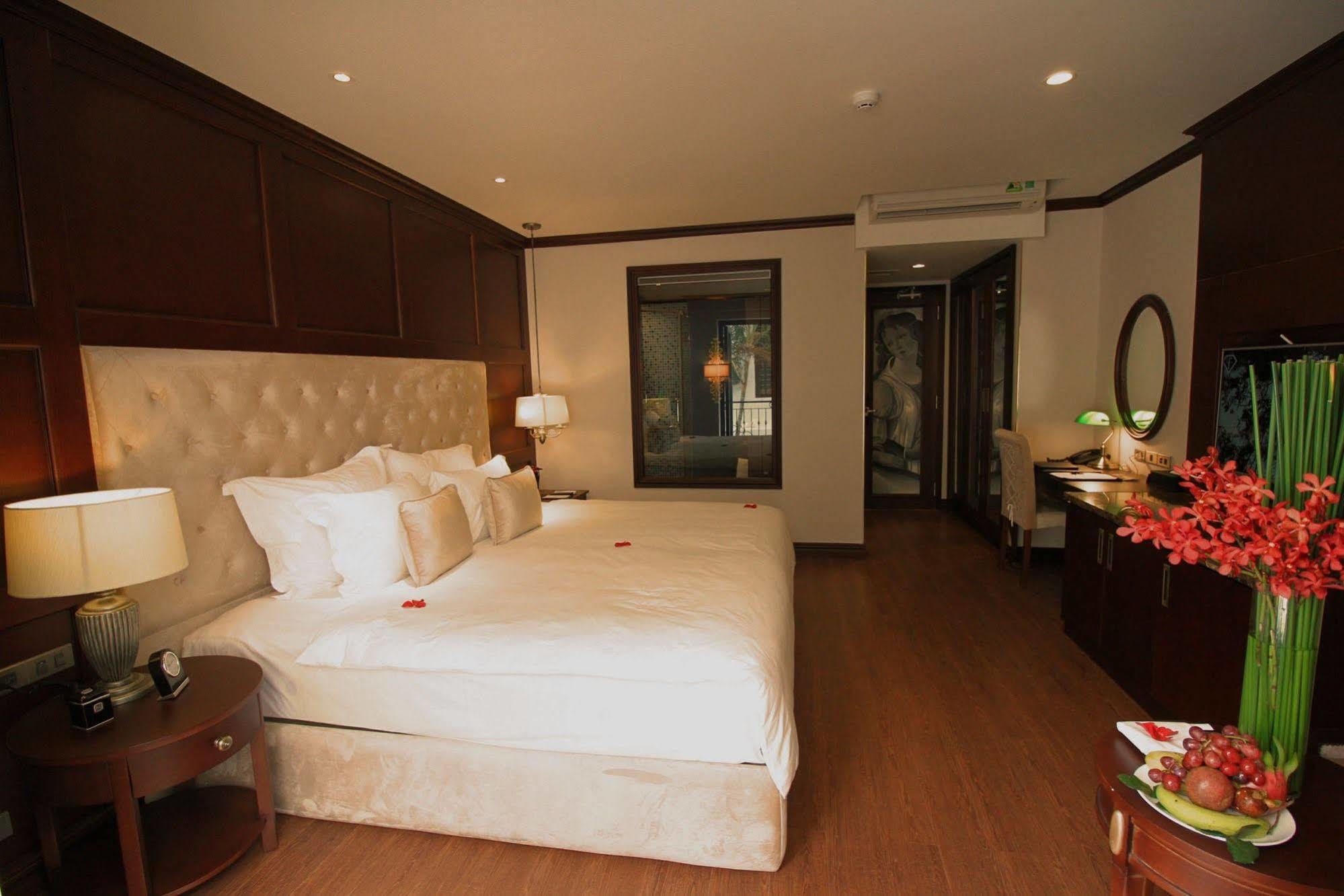 The Scarlett Boutique Hotel Hue Dış mekan fotoğraf