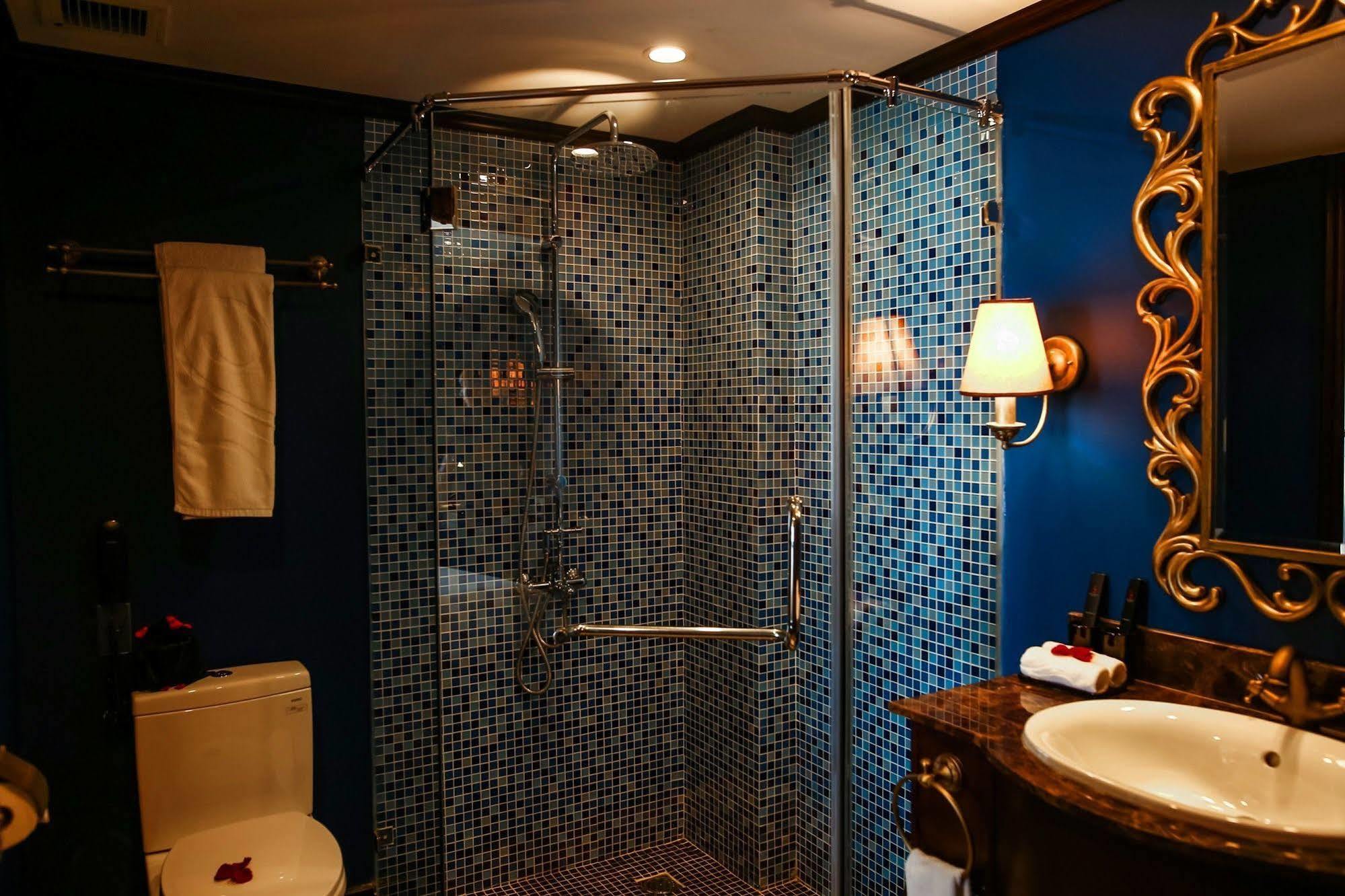 The Scarlett Boutique Hotel Hue Dış mekan fotoğraf