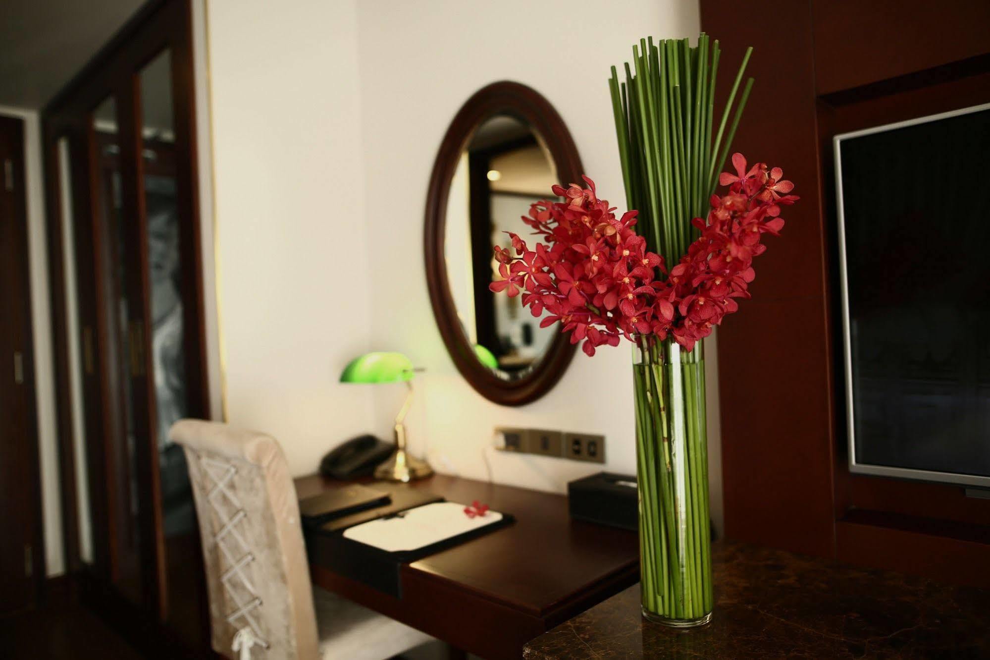 The Scarlett Boutique Hotel Hue Dış mekan fotoğraf