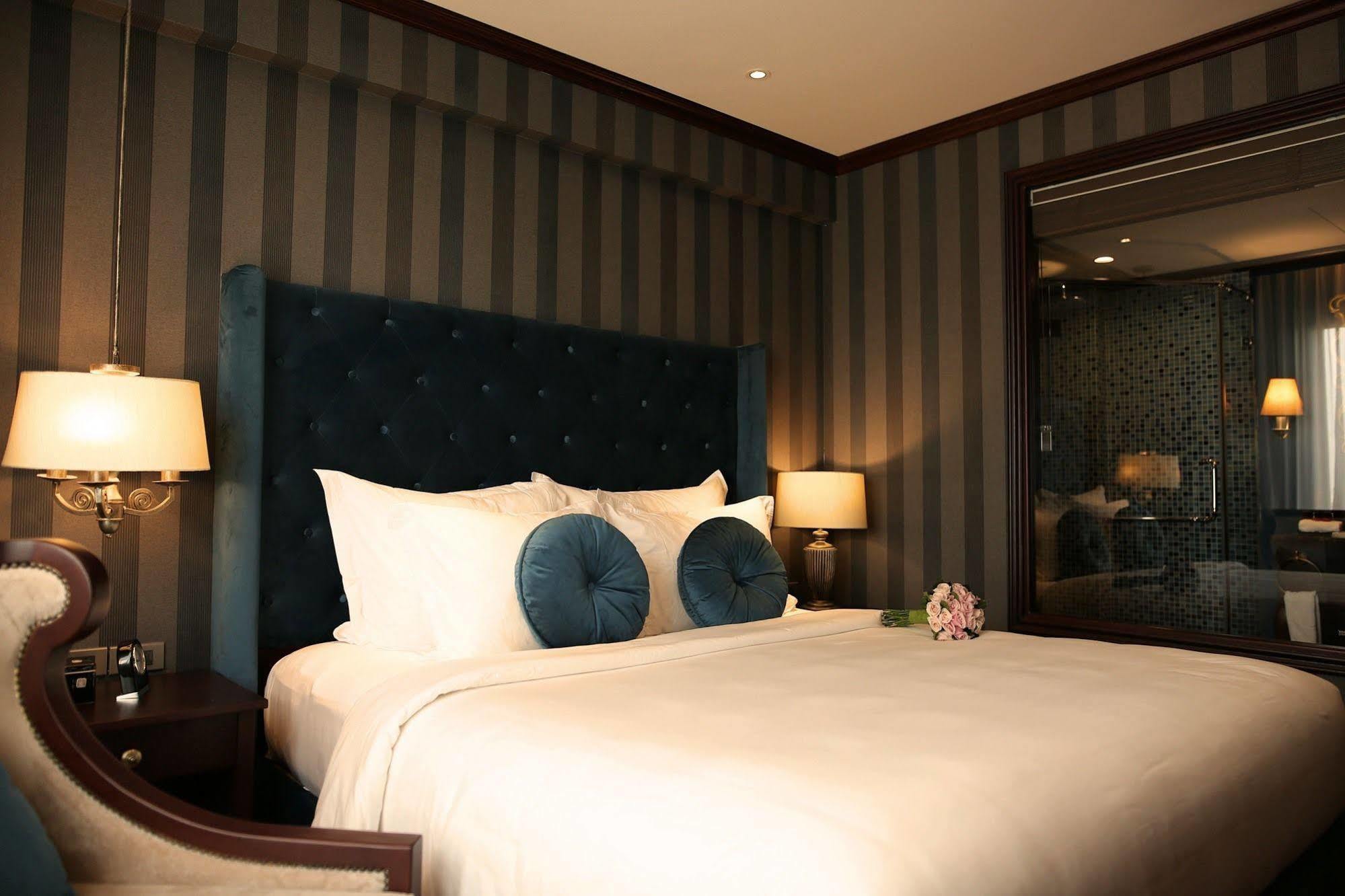 The Scarlett Boutique Hotel Hue Dış mekan fotoğraf